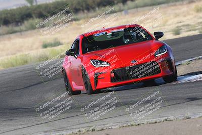 media/Sep-15-2024-Speed Ventures (Sun) [[7a54f7ed2f]]/86 Group/Session 1 (Outside Grapevine)/